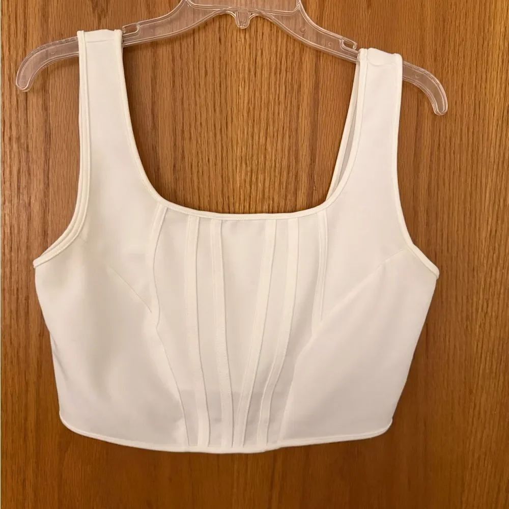 Chic Cream Women's Crop Top